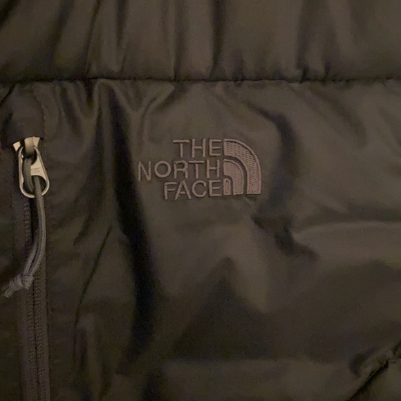 Mens north face vest all black - Picture 3 of 4